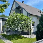 Lejlighed Toparti Hangulatu Nyaralo-balatonboglar